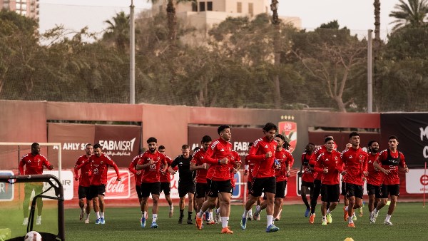 الأهلي يتأهب بشكل عاجل قبل مباراة سيراميكا كليوباترا في الدوري