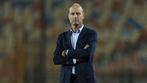 الأهلي يعلن حالة الطوارئ ويفرض سرية تامة على تدريباته استعدادا لمواجهة الزمالك في القمة