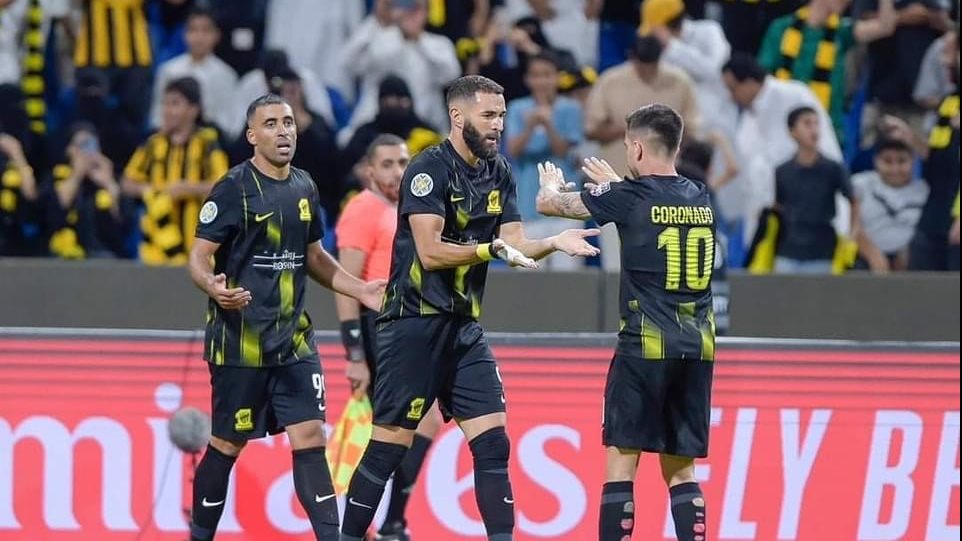 الاتحاد السعودي يقرر إقالة هيرفي رينارد من تدريب المنتخب الأول وترشيح دونيس لخلافته