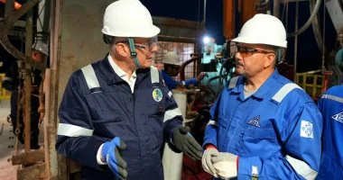 البترول تعلن تشغيل بئر شمال لوتس العميق 2 خلال شهر بإنتاج ألف برميل يوميا