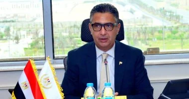 «التموين» تعلن حركة تنقلات وتعيينات لـ 35 موقعاً قيادياً بالديوان العام ومديريات 13 محافظة