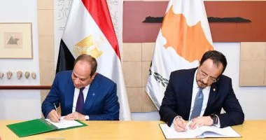 السيسي ونظيره القبرصي يوقعان إعلان ترفيع العلاقات بين البلدين لمستوى الشراكة الاستراتيجية