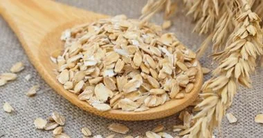 الشوفان والسكر بالدم: دليلك لفطور صحي يتجنب الارتفاعات المفاجئة
