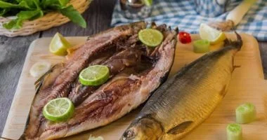 الفسيخ والرنجة: دليلك لتجنب التسمم الغذائي ومخاطره