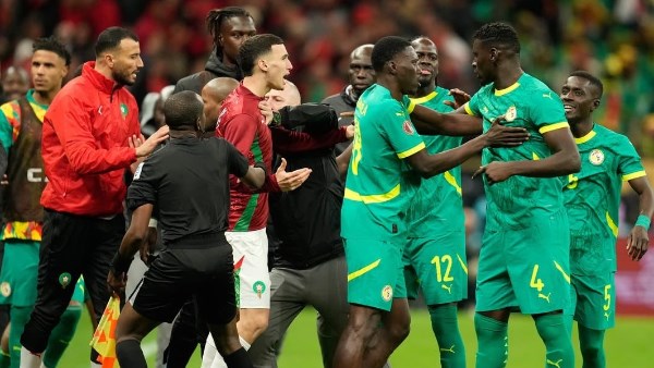 القضاء المغربي يثبت عقوبات السجن ضد مشجعين سنغاليين بسبب أحداث نهائي أمم أفريقيا