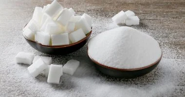 الكمية الآمنة من السكر يوميًا لتجنب أضرار صحية جسيمة