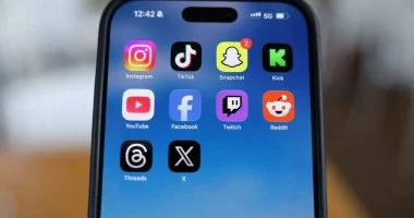 اليونان تمنع الأطفال دون 15 عاماً من استخدام السوشيال ميديا وتغرم المخالفين prevenir