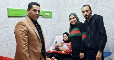 بجهود وزارة الداخلية.. عودة رضيعة مختطفة لأحضان أسرتها بمستشفى الحسين الجامعي صور