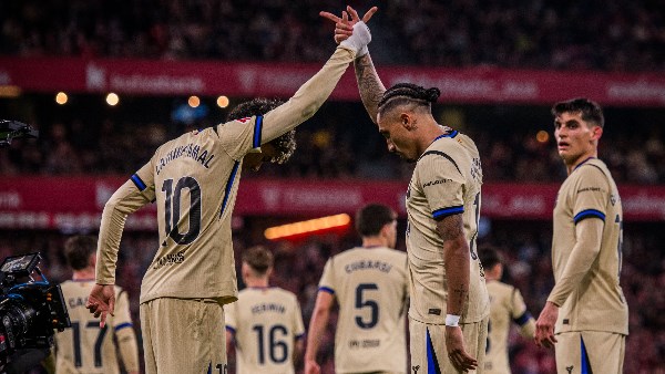 برشلونة يستضيف سيلتا فيجو الليلة في خطوة جديدة نحو حسم لقب الدوري الإسباني