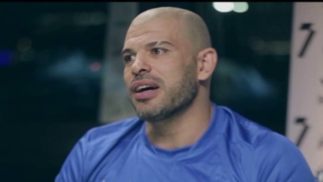 بشير التابعي يستبعد بيراميدز من المنافسة ويحذر الزمالك من محاولات إنبي لتعطيله لصالح الأهلي