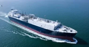 بعد انقطاع دام 7 سنوات الهند تستعد لاستقبال أولى شحنات النفط الإيراني رسميًا