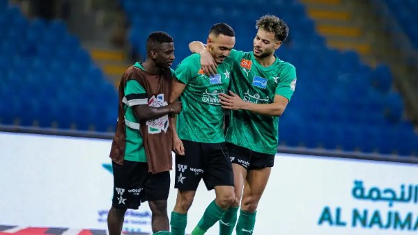 بمشاركة دونجا.. الخليج يهزم النجمة بثلاثية ويقفز للمركز العاشر في الدوري السعودي