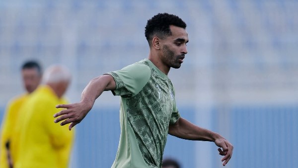 بيراميدز يواصل تدريباته استعدادا لمواجهة الأهلي في الدوري وملامح التشكيل المتوقع للفريقين تظهر الأفق