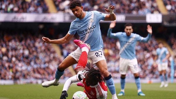 ترتيب الدوري الإنجليزي بعد فوز مانشستر سيتي على أرسنال في قمة الجولة 33