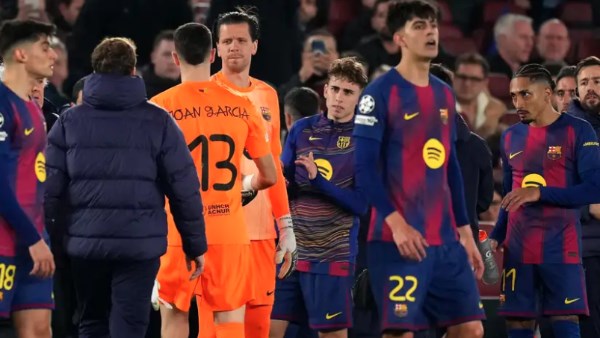 تشيزني يثير الشكوك حول مستقبله مع برشلونة ويفتح الباب أمام رحيله المبكر عن الفريق