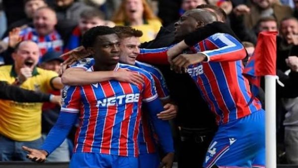 تعادل سلبي يحسم مواجهة كريستال بالاس ووست هام في الدوري الإنجليزي بعد إلغاء هدف للفار