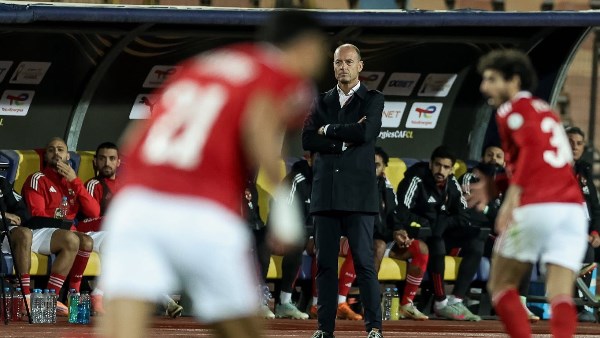 توروب يطلب مباراة ودية لتجهيز لاعبي الأهلي قبل مواجهة بيراميدز في الدوري الممتاز