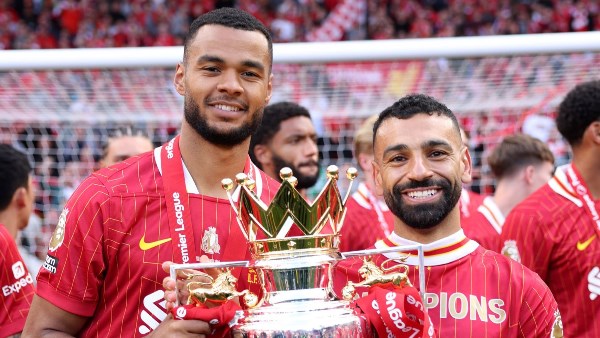 جاكبو يودع محمد صلاح بكلمات مؤثرة ويؤكد أنه سيظل أسطورة تاريخية في ليفربول