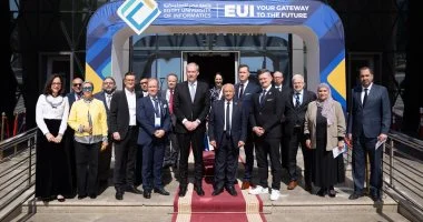 جامعة مصر للمعلوماتية تبحث تعزيز التعاون مع فنلندا في تطبيقات الذكاء الاصطناعي والتحول الرقمي