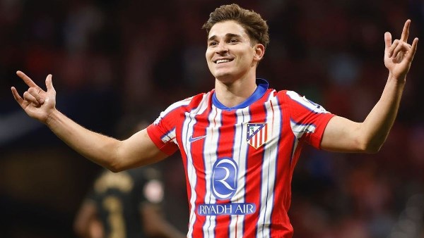 جوليان ألفاريز ينقذ أتلتيكو مدريد ويسجل هدف التعادل أمام ريال سوسيداد في نهائي كأس الملك