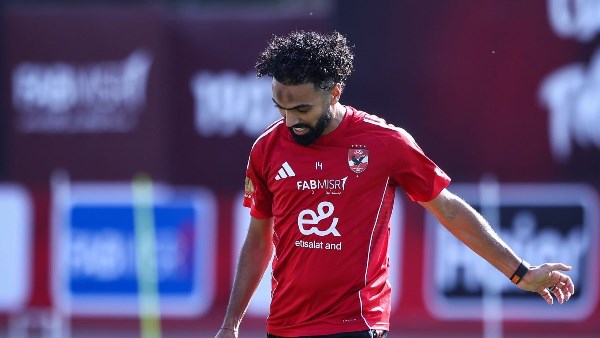 حسين الشحات يفجع بوفاة والد زوجته بعد تعادل الأهلي وسيراميكا