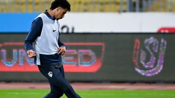 حقيقة تلقي الزمالك عروضاً رسمية لرحيل حسام عبد المجيد وموقف الإدارة من احترافه