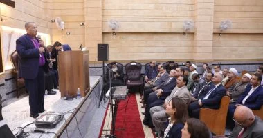 رئيس الطائفة الإنجيلية يشكر الرئيس السيسي ويثمن جهود الدولة في تقنين أوضاع الكنائس الجديده