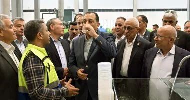 رئيس الوزراء يتفقد محطة تحلية مياه البحر بالعريش لمتابعة مشروعات التنمية في سيناء