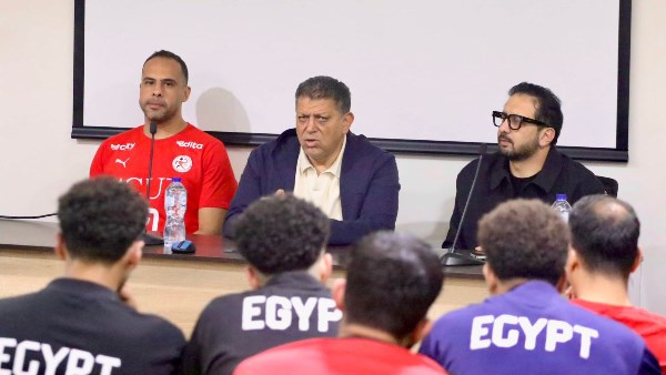 رئيس بعثة منتخب اليد يعلق على التتويج ببرونزية بطولة البحر المتوسط وطموح حصد الذهب