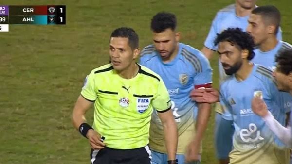 رغم أزمة مباراة الأهلي وسيراميكا الحكم محمود وفا يدير مباراة في الجولة المقبلة بالدوري المصري