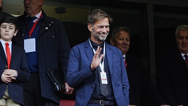 ريال مدريد يعرض شيكًا على بياض لإقناع يورجن كلوب بقيادة الفريق لخلافة أنشيلوتي