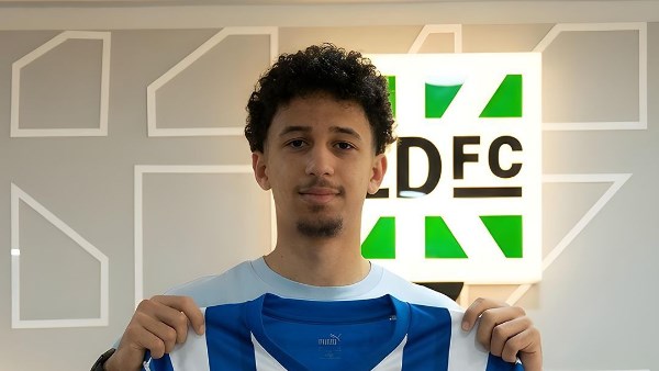 زد يصدّر عمر ياسر إلى الدوري الإسباني مع ألافيس