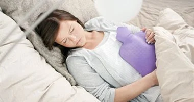 زيادة التهابات المسالك البولية بالصيف: خبراء يوضحون الأسباب والوقاية