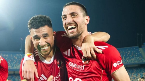 زيزو وتريزيجيه يدعمان طاهر محمد طاهر بعد هدفه القاتل في شباك سموحة بالدوري