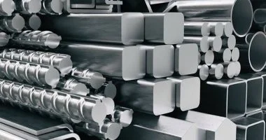 سعر الألمنيوم يقفز لمستوى قياسي ويصل إلى 3568 دولارا للطن في البورصات العالمية