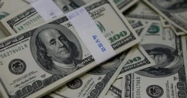 سعر الدولار مقابل الجنيه المصري بالبنوك اليوم الأربعاء قبل بدء التعاملات الرسمية