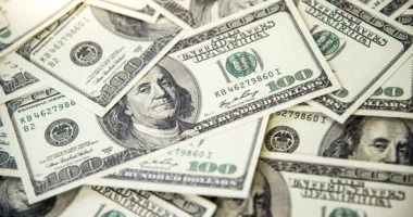 سعر الدولار مقابل الجنيه المصري في البنوك اليوم الأحد خلال التعاملات الصباحية