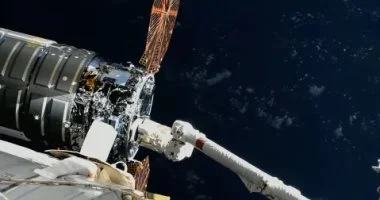 سفينة الفضاء Cygnus XL تصل إلى محطة الفضاء الدولية محملة بإمدادات علمية حيوية