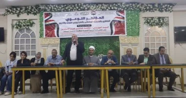 سكك حديد مصر تنظم ندوة لرفع وعي عاملي المنطقة الوسطى بالمنيا حول السلامة المهنية