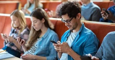 سوق الاتصالات المصري يسجل طفرة جديدة بـ 123.87 مليون مشترك في الهاتف المحمول