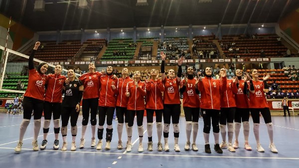 سيدات طائرة الأهلي يواجهن مايو كاني الكاميروني اليوم في بطولة إفريقيا للأندية