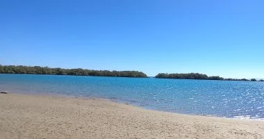 سيناء أرض الفيروز تشهد تنمية شاملة واستثمارات تتجاوز 700 مليار جنيه حتى 2030