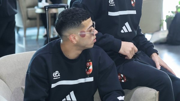 شوبير ينفي طلب إمام عاشور 150 مليون جنيه لتجديد عقده مع الأهلي ويؤكد تأجيل الملف مؤقتًا