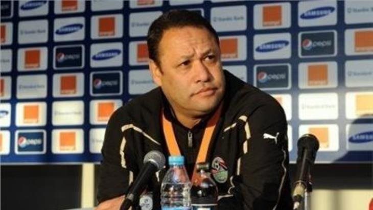 ضياء السيد يرشح طاهر محمد طاهر لقيادة هجوم الأهلي ويؤكد تأثر بيراميدز بالغيابات