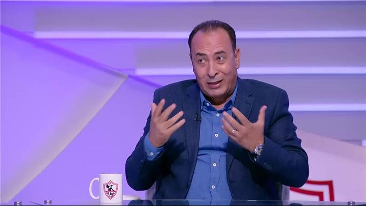 عصام مرعي يحذر لاعبي الزمالك من التراخي أمام شباب بلوزداد ويحدد بديل بيزيرا المصاب
