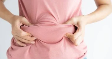 علامات جسدية تكشف بطء حرق الدهون لديك