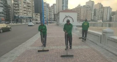 قانون تنظيم إدارة المخلفات يخصص 25 بالمئة من حصيلة الضريبة العقارية لصناديق النظافة بالمحافظات