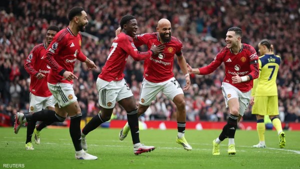 مانشستر يونايتد في ضيافة تشيلسي اليوم بالدوري الإنجليزي.. التشكيل المتوقع والقناة الناقلة