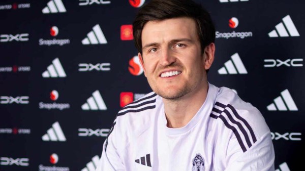 مانشستر يونايتد يمدد عقد هاري ماجواير حتى 2027 مع خيار التمديد لعام إضافي