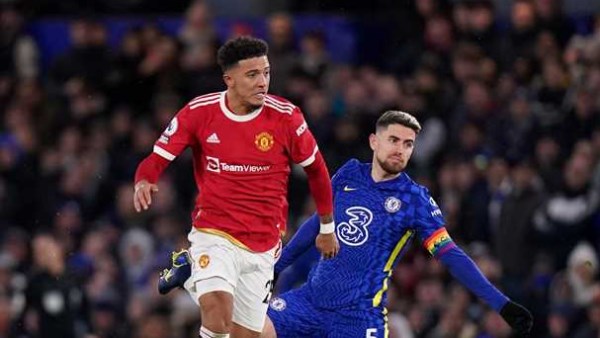 مانشستر يونايتد ينهي الشوط الأول متقدما على تشيلسي بهدف كونيا في الدوري الإنجليزي